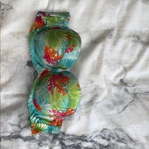 Floral bikini top